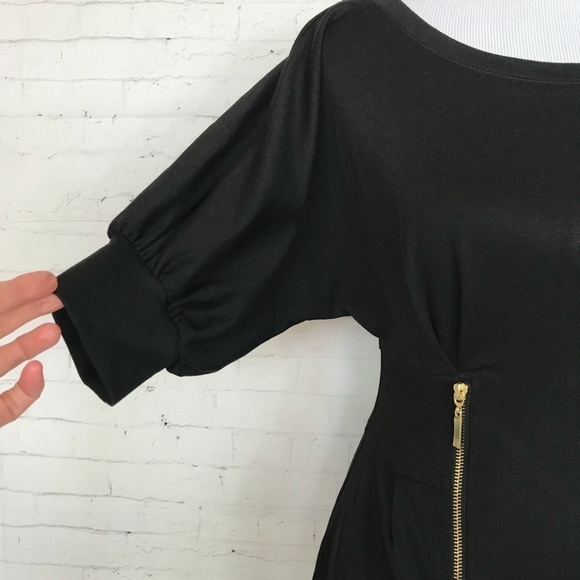 FOREVER 21 Dress - Picture 3 of 8